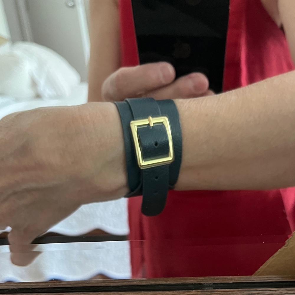Leather cuff